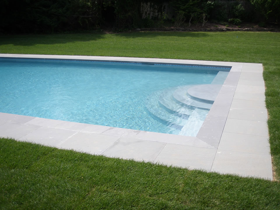 steps in building a gunite pool