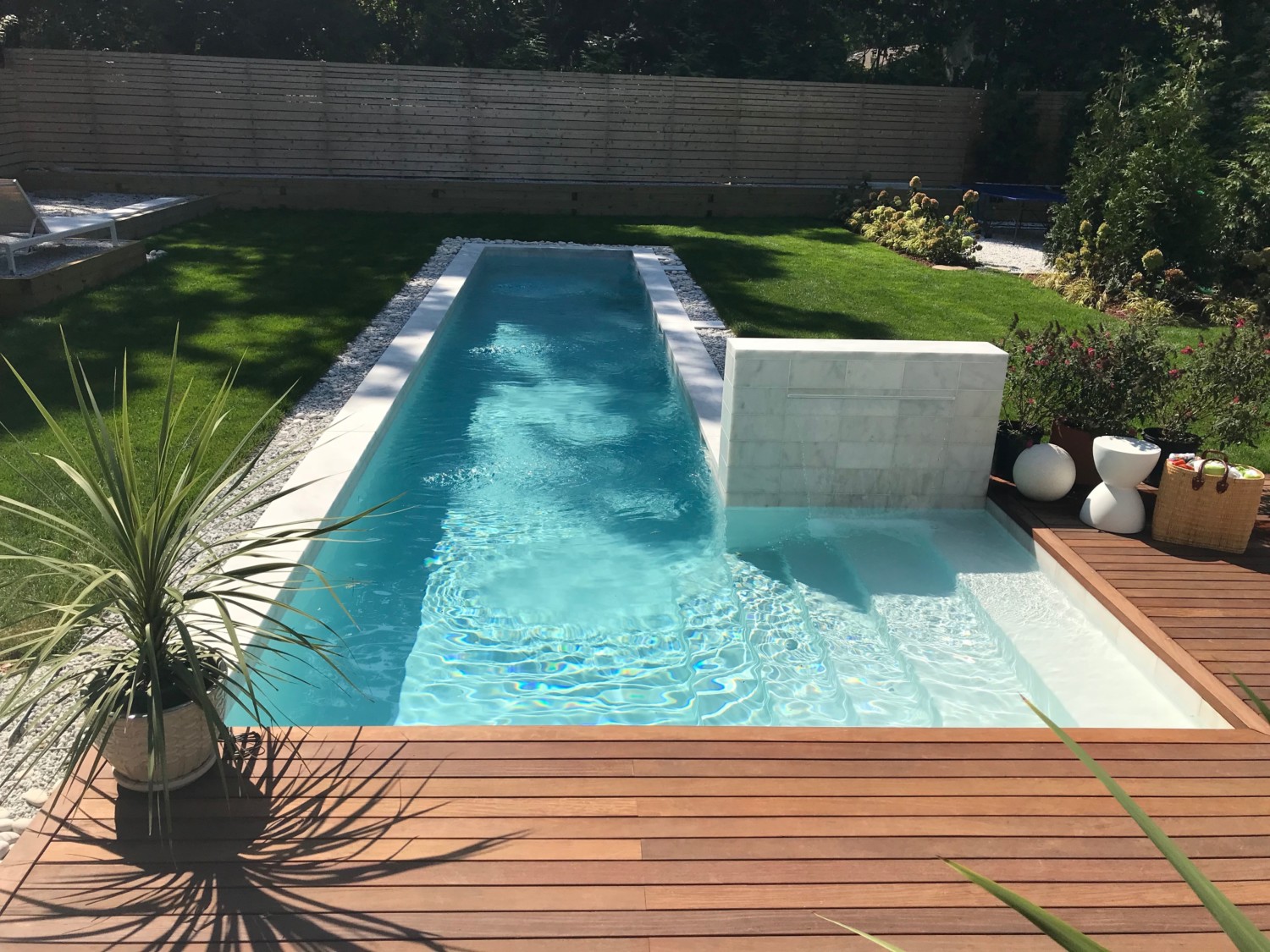 Seamless White Marble & Sheer Descent In Noyack – Patricks Pools | Long  Island, Ny Pool Construction And Service